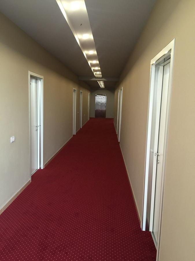 Herges Hotel Durres Exterior photo